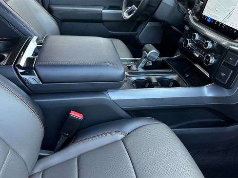 New 2025 Ford F150 Lariat w/ Equipment Group 502A High image 12