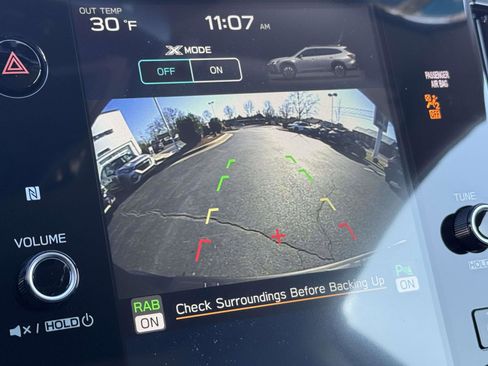 Certified 2025 Subaru Outback Limited image 17