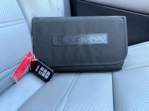 Used 2017 Honda CR-V EX-L image 29