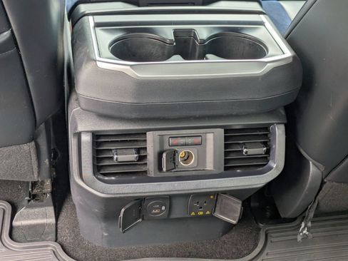 Certified 2023 Ford F150 Raptor w/ Raptor 37 Performance Package AWD/4WD image 32
