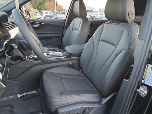 New 2026 Audi Q7 3.0T Premium Plus AWD/4WD image 18