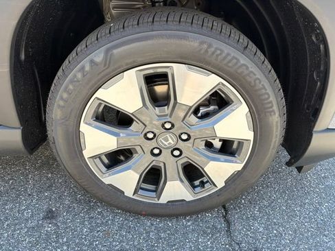 New 2026 Honda Pilot Elite image 33