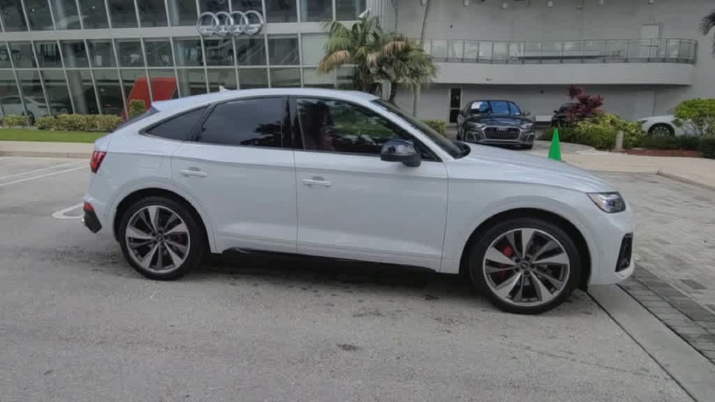 Certified 2024 Audi SQ5 Prestige AWD/4WD image 9