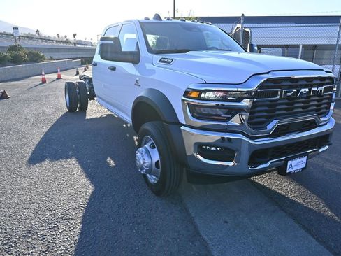 New 2026 RAM 5500 Tradesman w/ Chrome Appearance Group image 14