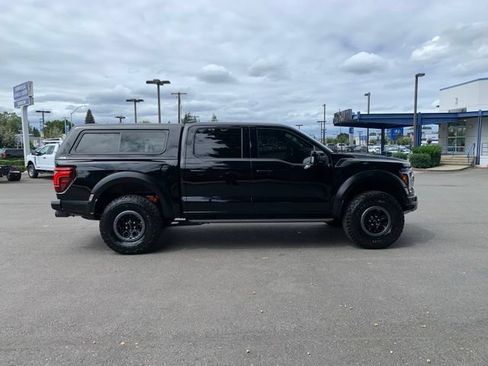 Certified 2025 Ford F150 Raptor AWD/4WD image 9