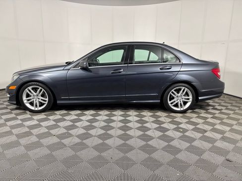 Used 2013 Mercedes-Benz C 300 4MATIC Sedan image 2