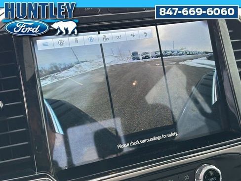 Used 2022 Ford F450 Platinum w/ FX4 Off-Road Package image 31