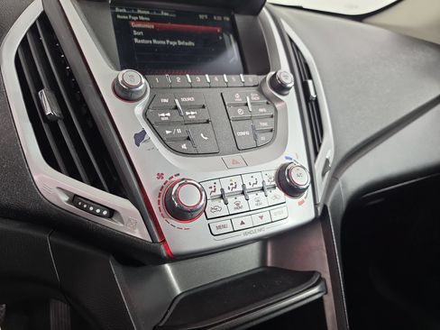 Used 2017 GMC Terrain SLE FWD image 25