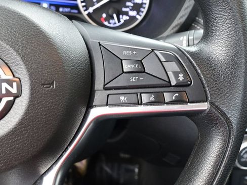 Used 2024 Nissan Sentra SV FWD image 37