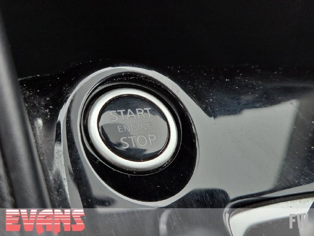 Used 2021 Nissan Kicks S FWD image 7