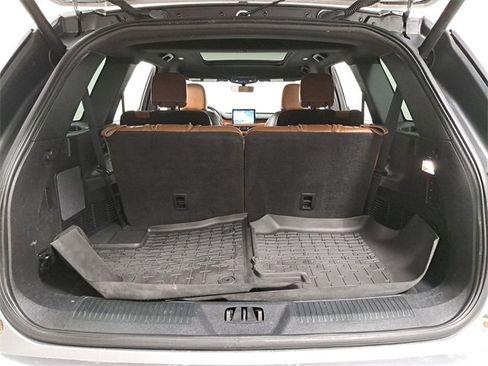 Used 2021 Lincoln Aviator Reserve w/ Equipment Group 201A image 10