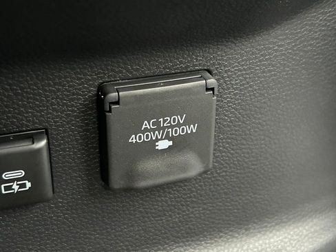 New 2026 Toyota Tundra Platinum image 25