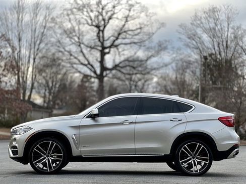 Used 2015 BMW X6 xDrive50i image 8