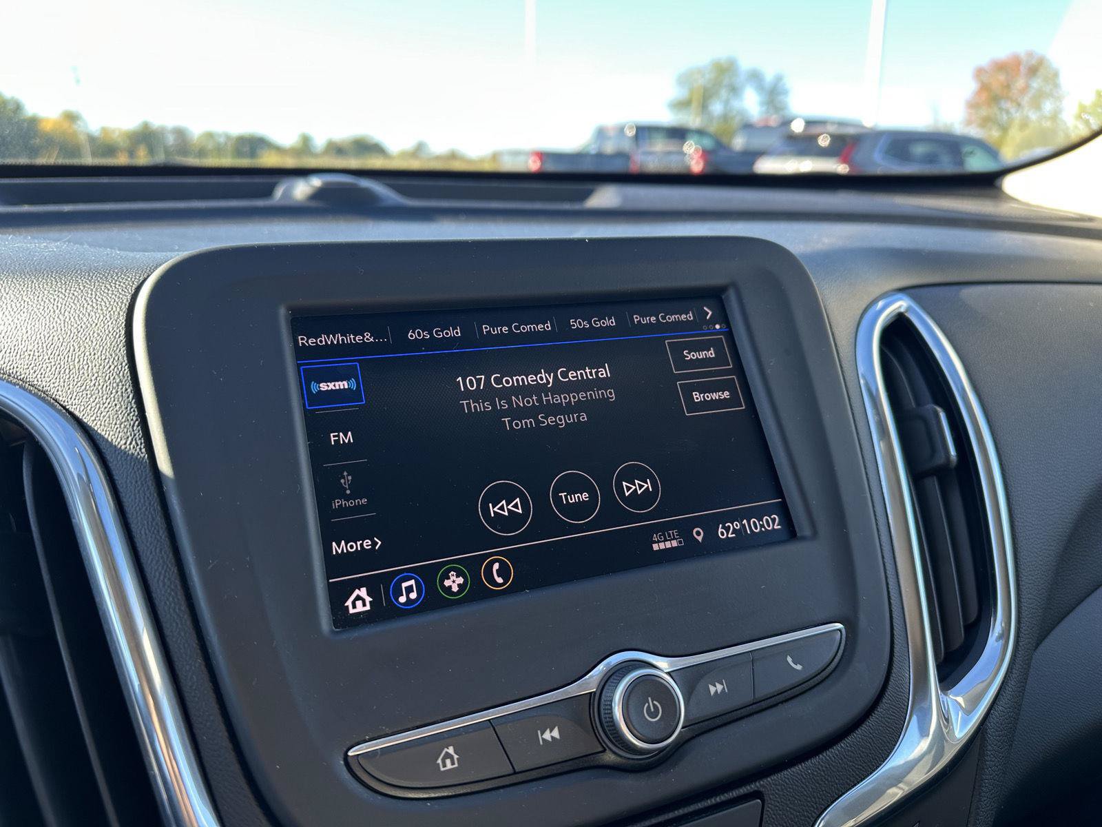 Used 2020 Chevrolet Equinox LT FWD image 23