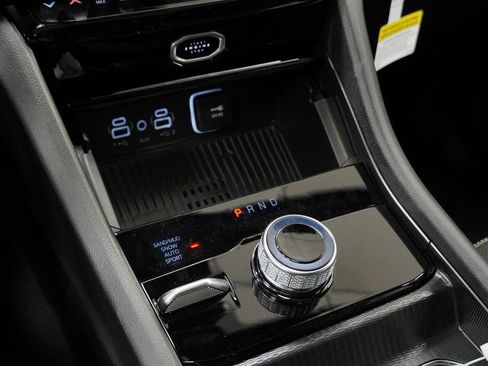 New 2026 Jeep Grand Cherokee Altitude image 23