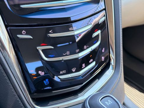 Used 2014 Cadillac CTS Sedan w/ Seating Package RWD image 19
