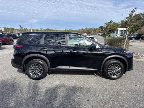 Certified 2025 Nissan Rogue S image 2