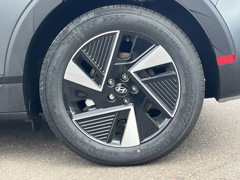 New 2026 Hyundai Ioniq 5 SEL RWD image 11