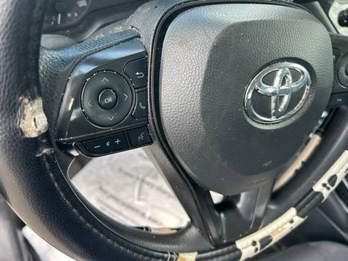 Used 2023 Toyota Corolla LE FWD image 23