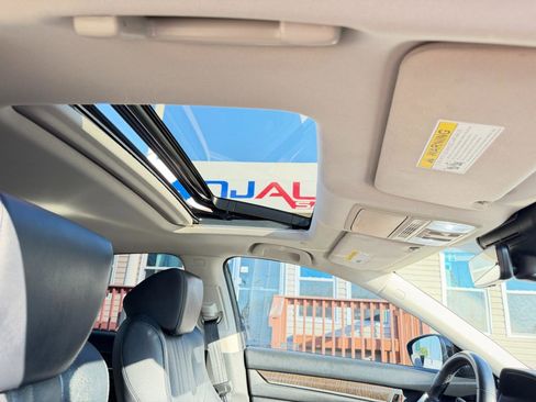 Used 2018 Honda Accord EX-L image 47