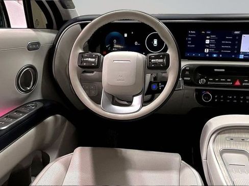 Used 2026 Hyundai Palisade Calligraphy AWD/4WD image 7
