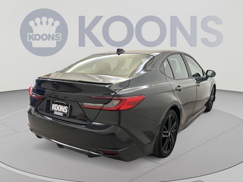 Used 2025 Toyota Camry XSE w/ Premium Plus Package FWD image 8