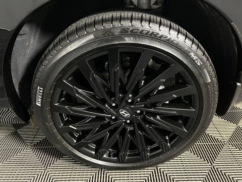 Used 2025 Hyundai Santa Fe Calligraphy image 13