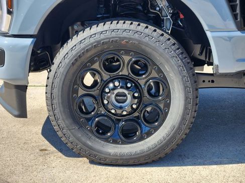 New 2026 Ford F250 Lariat w/ Black Appearance Package image 7