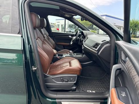 Used 2019 Audi Q5 2.0T Premium Plus w/ Premium Plus Package AWD/4WD image 9