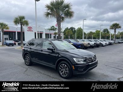 Used 2019 Volkswagen Tiguan SE w/ Panoramic Sunroof Package