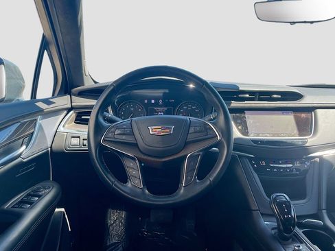 Used 2024 Cadillac XT5 Premium Luxury w/ Platinum Package AWD/4WD image 24