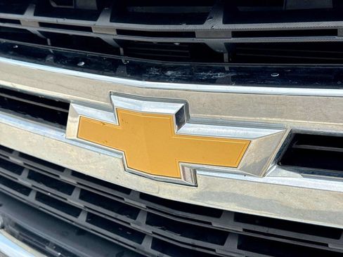 Used 2020 Chevrolet Silverado 1500 LT AWD/4WD image 11