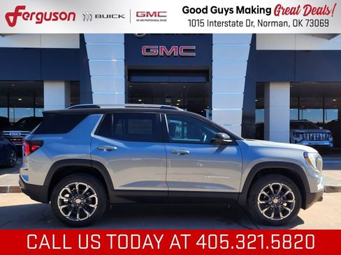 New 2026 GMC Terrain Elevation w/ Elevation Premium Package AWD/4WD image 3