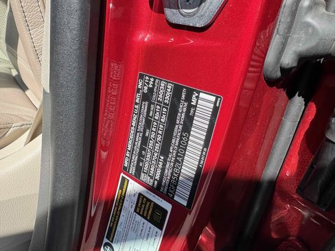 Certified 2020 Mercedes-Benz GLE 450 4MATIC image 33