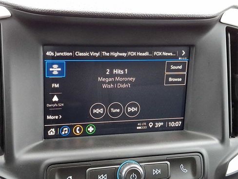 Used 2023 GMC Terrain SLE w/ Driver Convenience Package image 17