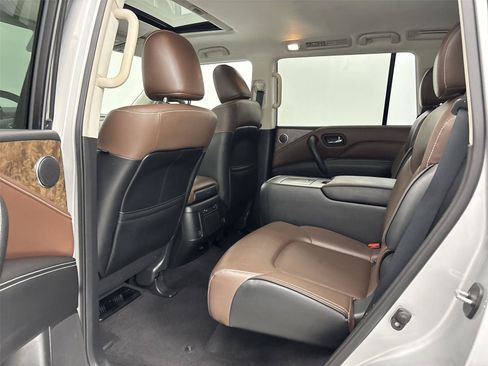 Used 2021 INFINITI QX80 Premium Select w/ Cargo Package AWD/4WD image 29