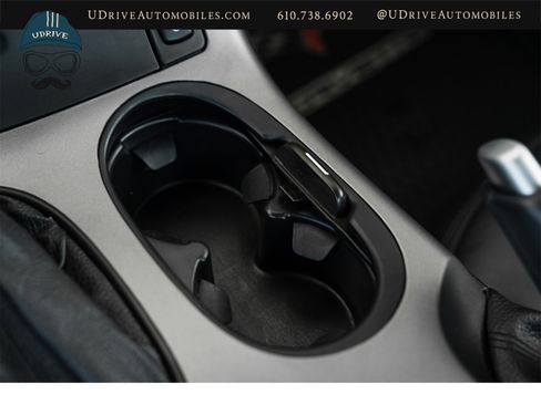 Used 2006 Chevrolet Corvette Coupe w/ Preferred Equipment Group RWD image 37