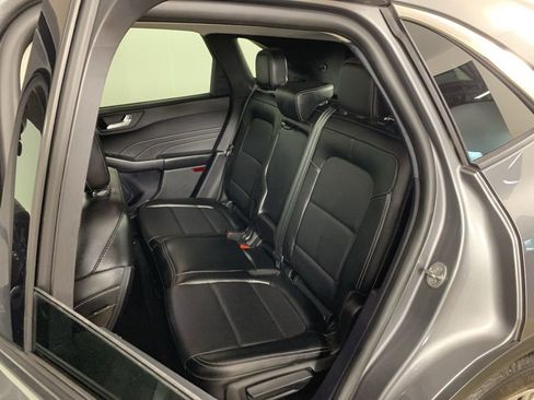 Used 2022 Ford Escape SEL image 29