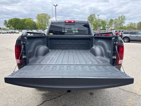 Used 2019 RAM 1500 Classic Warlock AWD/4WD image 19
