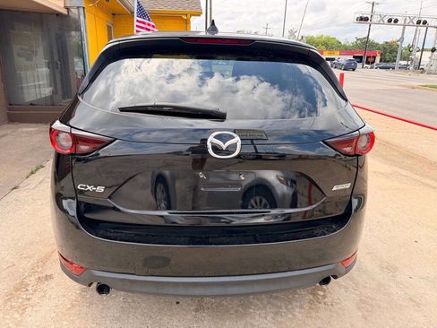 Used 2017 MAZDA CX-5 Touring FWD image 4