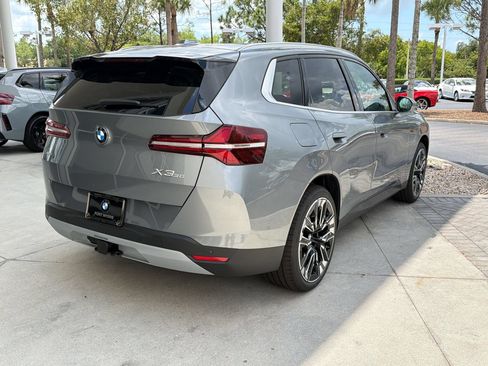 Used 2026 BMW X3 xDrive30i w/ Premium Package AWD/4WD image 9