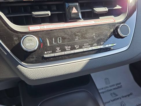 Used 2026 Toyota Corolla LE FWD image 20