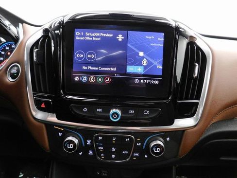 Used 2021 Chevrolet Traverse High Country image 47