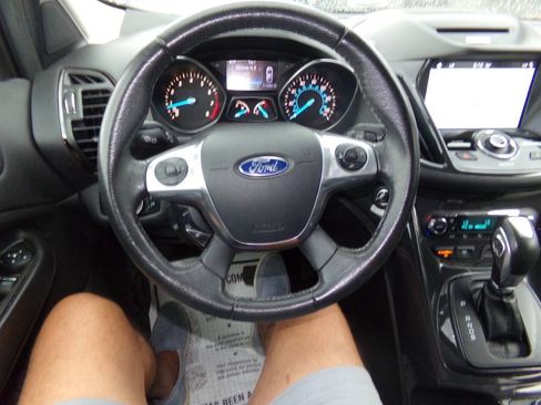 Used 2016 Ford Escape Titanium AWD/4WD image 46