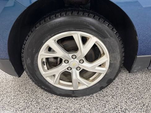 Used 2020 Chevrolet Equinox LT image 16