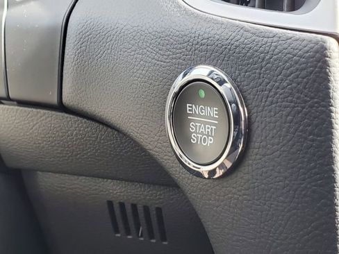 Used 2023 Ford Edge SEL image 24