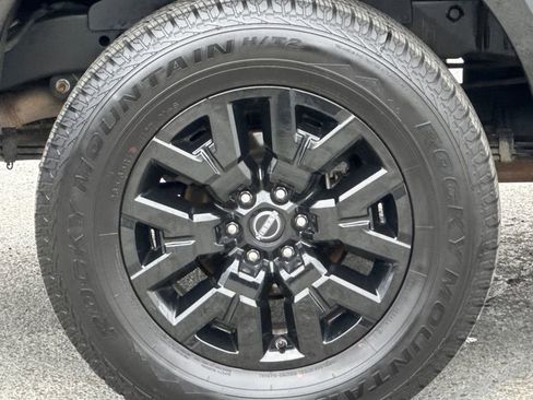 Certified 2023 Nissan Frontier SV image 25