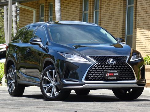 Used 2020 Lexus RX 350L FWD w/ Premium Package image 3