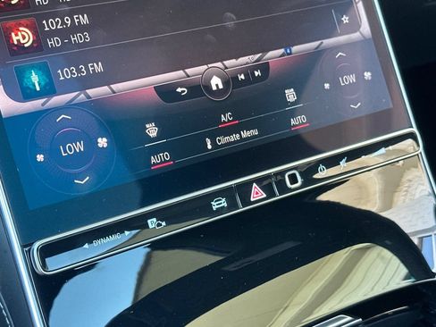 Used 2021 Mercedes-Benz S 580 4MATIC Sedan w/ Warmth & Comfort Package image 20