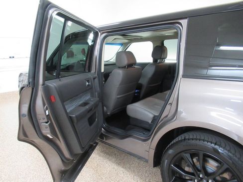 Used 2019 Ford Flex Limited w/ Limited Appearance Package image 14